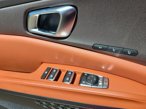 New 2026 Kia Carnival SX FWD image 20