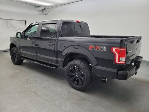 Used 2017 Ford F150 XL w/ Equipment Group 101A Mid image 3