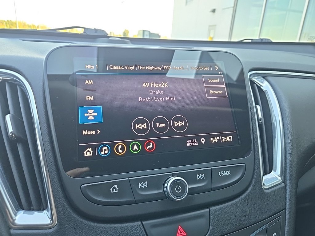 Used 2019 Chevrolet Malibu Premier w/ Sun and Wheel Package FWD image 49