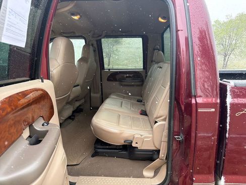 Used 2004 Ford F250 Lariat image 20