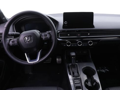 Used 2025 Honda Civic Sport Touring image 8