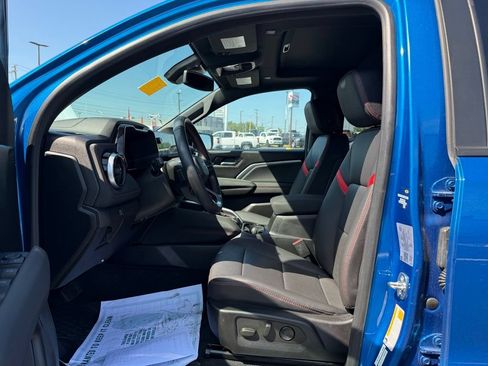 Used 2023 Chevrolet Colorado Z71 w/ Z71 Convenience Package 2 AWD/4WD image 18