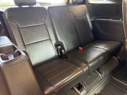 Used 2023 Chevrolet Traverse Premier w/ LPO, Floor Liner Package FWD image 36