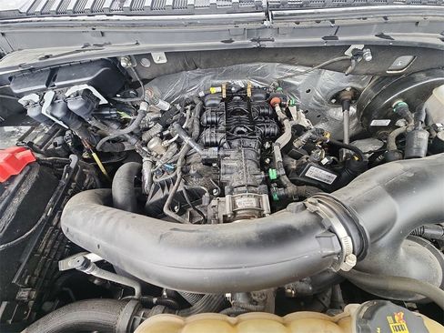 Used 2021 Ford Expedition Limited image 31