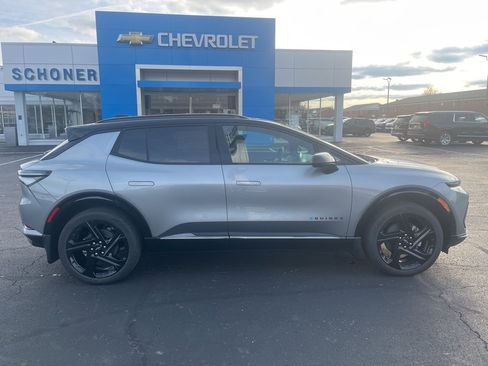 New 2026 Chevrolet Equinox EV RS image 8