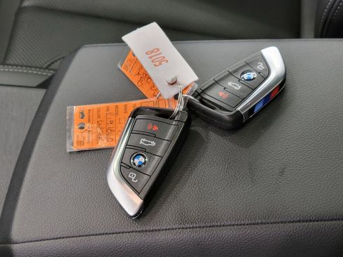 Used 2023 BMW 430i xDrive Coupe w/ M Sport Package AWD/4WD image 29