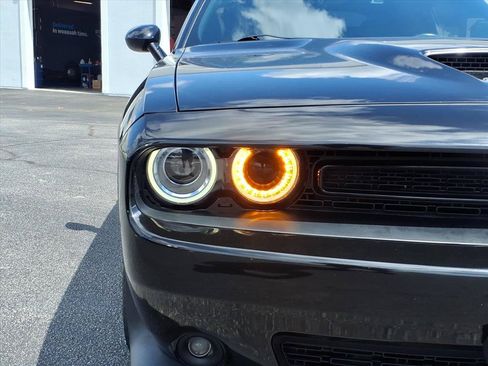 Used 2022 Dodge Challenger GT w/ Blacktop Package RWD image 29