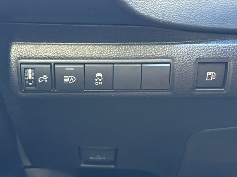 New 2026 Toyota Corolla SE FWD image 25