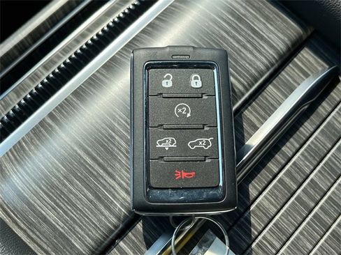 New 2024 Jeep Wagoneer Series III w/ Premium Group I image 36