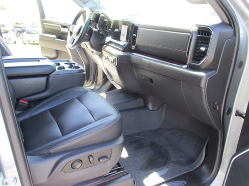 Certified 2023 GMC Sierra 1500 SLT AWD/4WD image 14