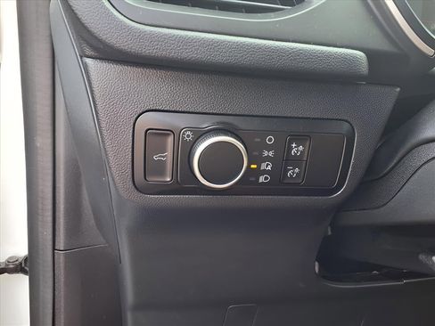 Certified 2022 Ford Escape SE w/ Convenience Package image 17