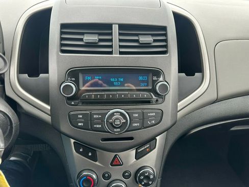 Used 2015 Chevrolet Sonic LT image 11