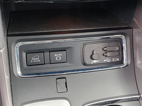 Used 2019 Subaru Ascent Limited image 15