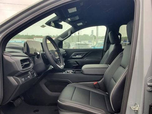 New 2026 Chevrolet Silverado EV LT image 8