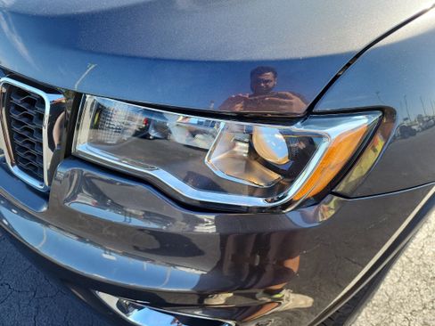 Used 2020 Jeep Grand Cherokee Limited w/ Trailer Tow Group IV image 7