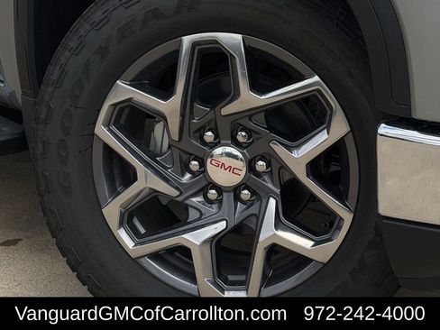 New 2026 GMC Sierra 1500 SLT AWD/4WD image 9
