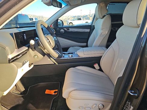 Used 2026 Genesis GV80 2.5T Prestige image 5