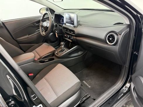 Certified 2023 Hyundai Kona SE AWD/4WD image 34