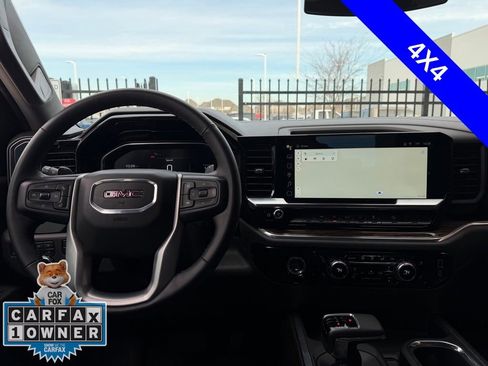 Used 2024 GMC Sierra 1500 Elevation image 8