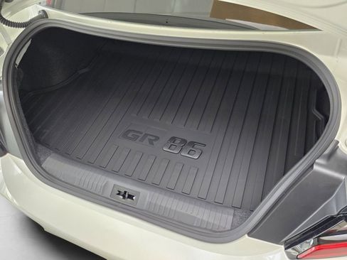 New 2026 Toyota GR86 RWD image 25