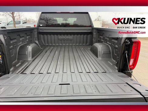 Used 2026 GMC Sierra 1500 SLT w/ SLT Premium Package AWD/4WD image 8