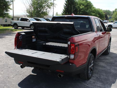 Certified 2023 Honda Ridgeline Sport image 7