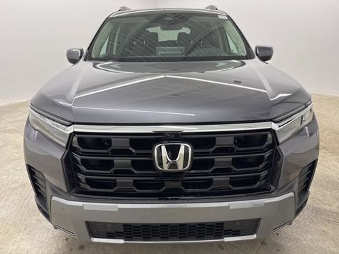 New 2026 Honda Pilot Elite image 2