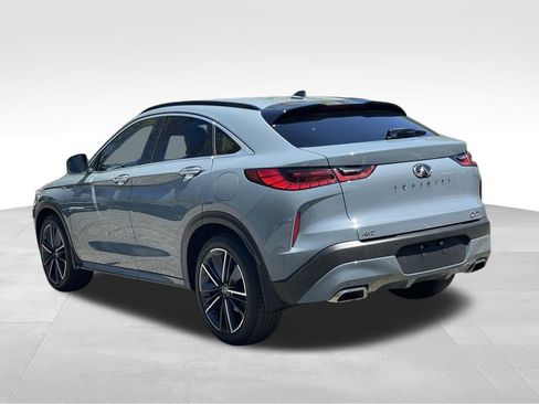 Used 2023 INFINITI QX55 Essential AWD/4WD image 3