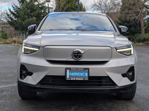 Used 2023 Volvo C40 P8 Recharge Ultimate w/ Protection Package Premier image 2