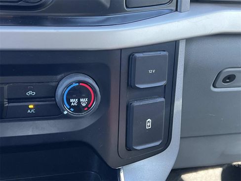 Used 2023 Ford F150 XLT w/ Trailer Tow Package image 19