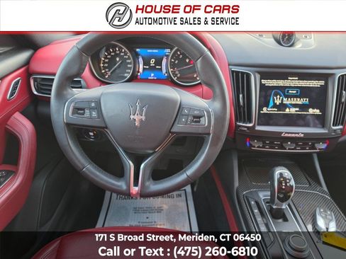 Used 2017 Maserati Levante AWD/4WD image 24