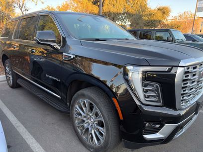 Used 2025 GMC Yukon XL Denali
