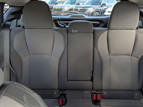 Used 2025 Subaru Crosstrek 2.5i Premium AWD/4WD image 14