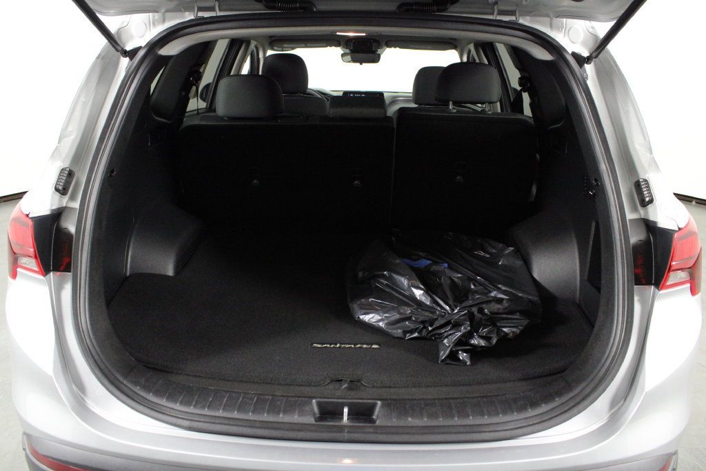 Certified 2023 Hyundai Santa Fe SE w/ Cargo Package FWD image 17