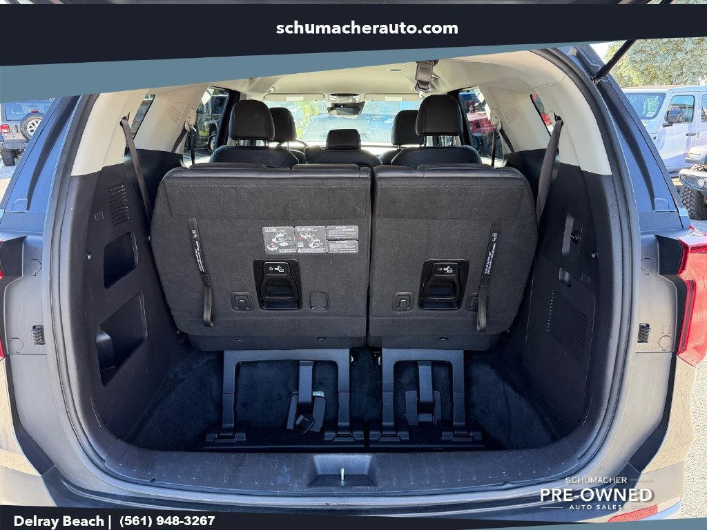 Used 2026 Kia Carnival LXS FWD image 16