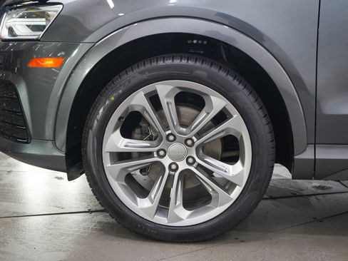 Used 2018 Audi Q3 2.0T Premium FWD image 31