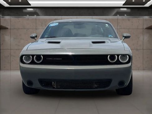 Used 2018 Dodge Challenger SXT w/ Sound Group RWD image 2