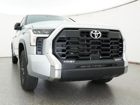 New 2026 Toyota Tundra SR5 AWD/4WD image 33