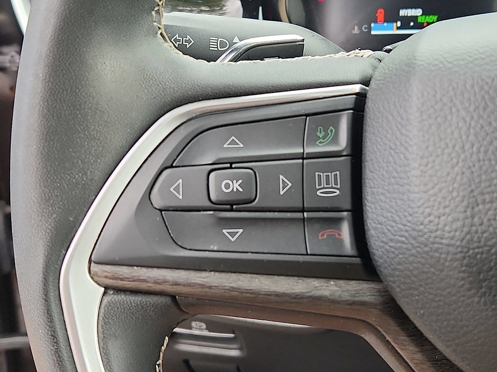 Used 2023 Jeep Grand Cherokee 4WD 4xe image 22