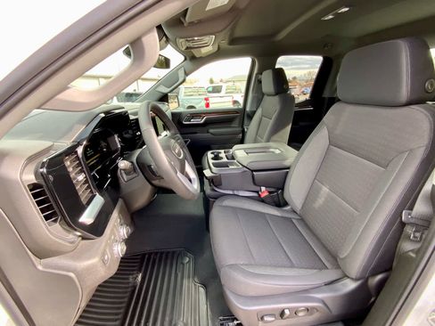 New 2026 GMC Sierra 1500 Elevation image 24