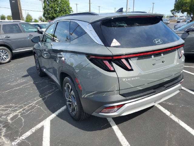 New 2026 Hyundai Tucson Limited FWD image 3