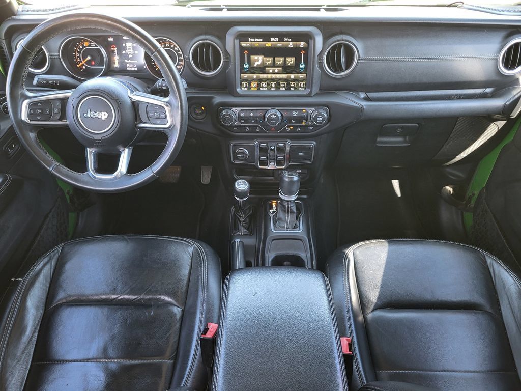 Used 2018 Jeep Wrangler Unlimited Sahara AWD/4WD image 21
