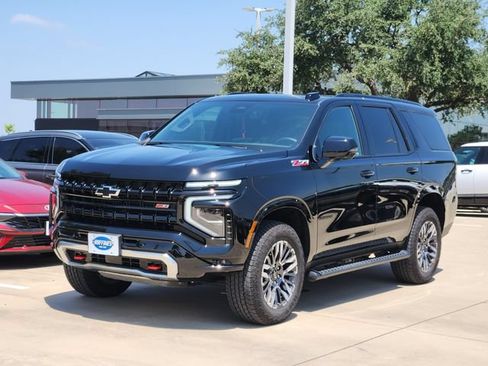Certified 2026 Chevrolet Tahoe Z71 w/ Comfort Package AWD/4WD image 2