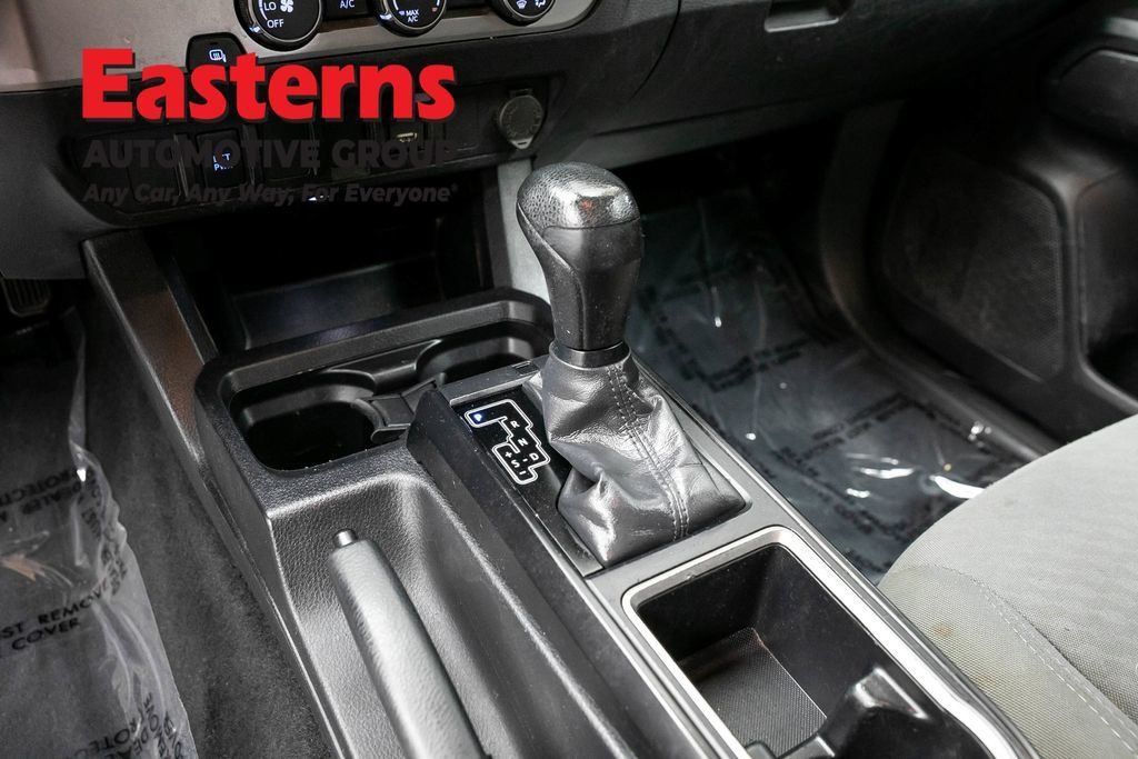 Used 2020 Toyota Tacoma SR RWD image 14