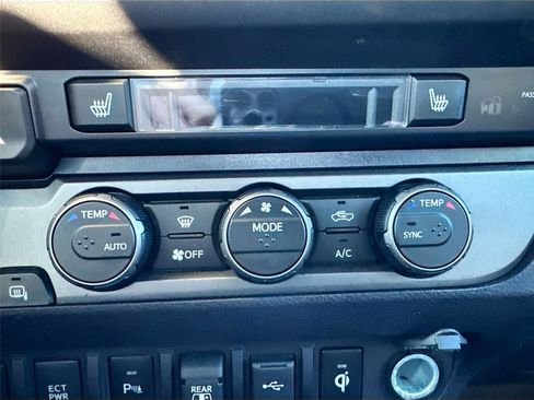 Used 2021 Toyota Tacoma TRD Sport w/ TRD Premium Sport Package image 16