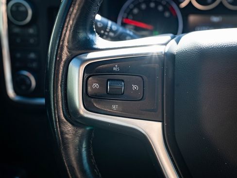 Used 2020 Chevrolet Silverado 1500 LT Trail Boss image 26