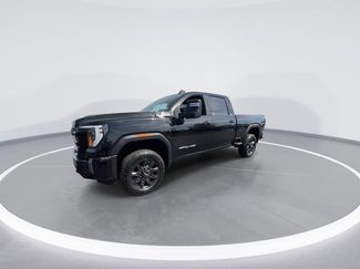 Used 2024 GMC Sierra 2500 AT4 AWD/4WD video 4