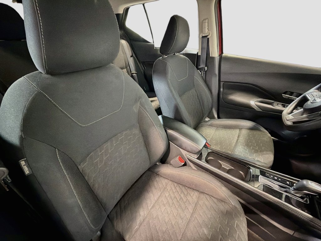 Used 2023 Nissan Kicks SV FWD image 24