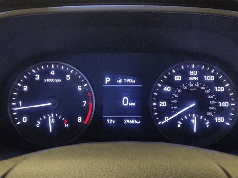 Used 2021 Hyundai Tucson Value FWD image 23