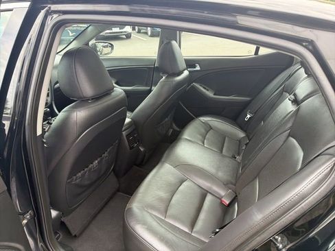 Used 2015 Kia Optima SX w/ SX Turbo Premium Package FWD image 12
